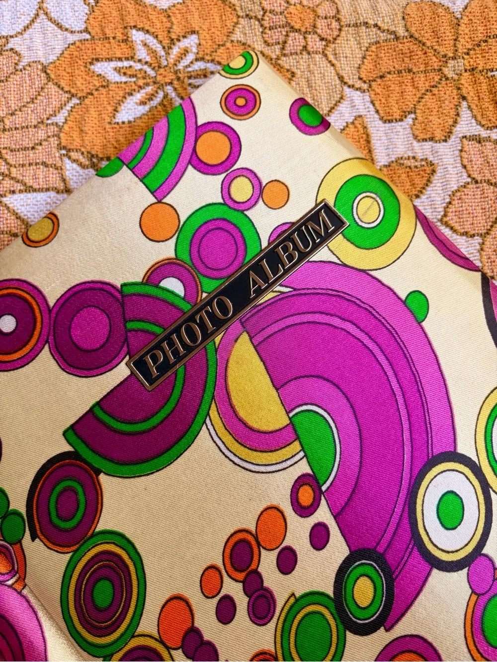 🔮🌈✨ Vintage 1960s Psychedelic Photo Album ✨🌈🔮